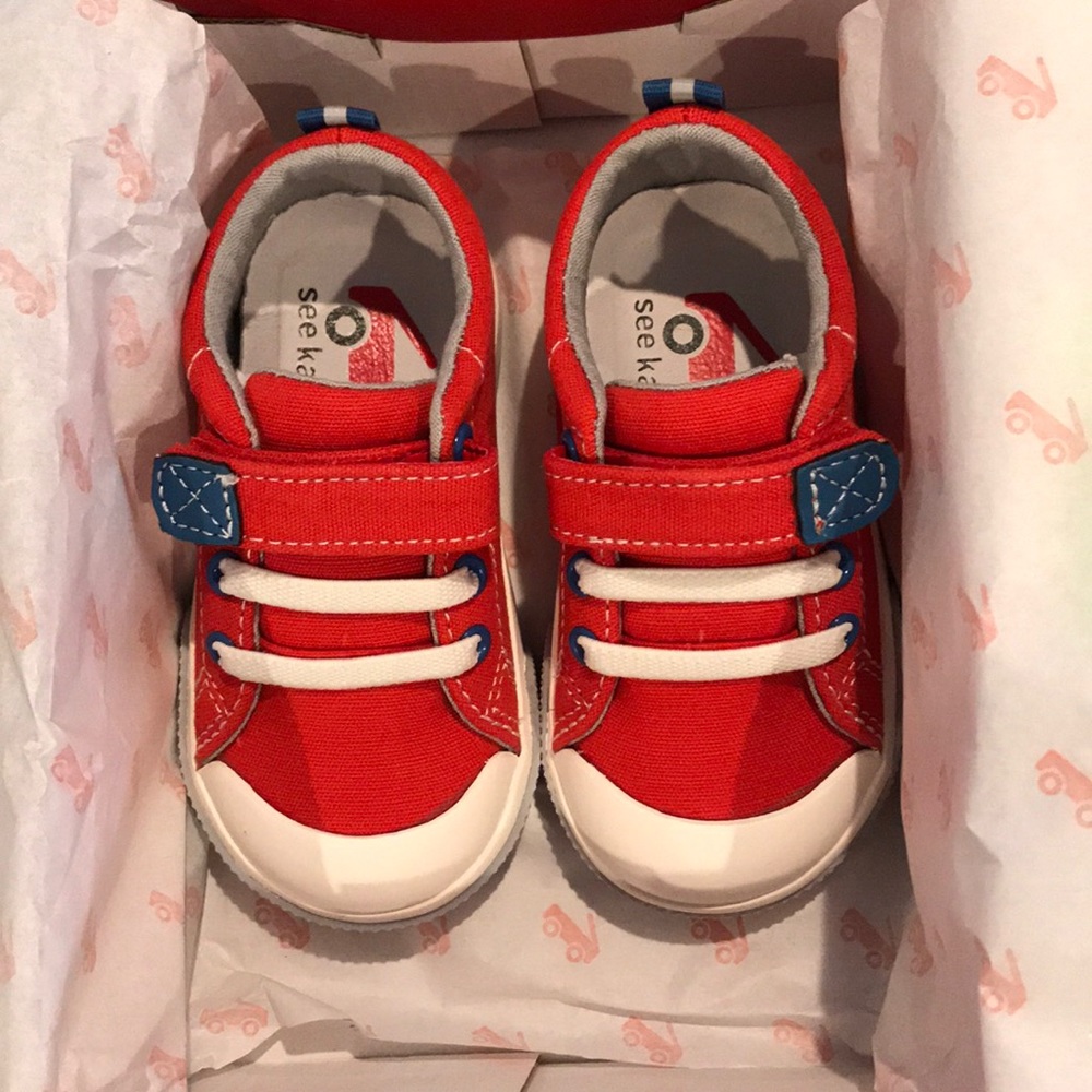 See Kai Run Stevie II sneakers in red, size 5